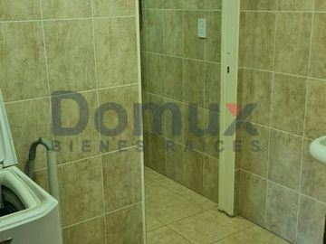 Venta de amplia casa en El Hoyo