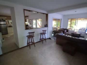 Venta Casa 5 amb permuta/financiación barrio Fincas del Lago Escobar