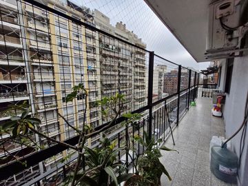 VENTA - 4 ambientes con balcón comedor diario - Barrio Norte