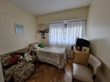 VENTA - 4 ambientes con balcón comedor diario - Barrio Norte