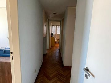 Departamento en  venta de 4 ambientes con balcón al frente Torres Prefectura - Wilde