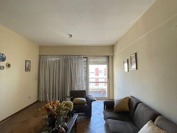 Departamento en  venta de 4 ambientes con balcón al frente Torres Prefectura - Wilde