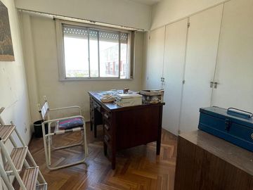 Departamento en  venta de 4 ambientes con balcón al frente Torres Prefectura - Wilde