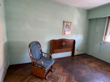 Departamento en  venta de 4 ambientes con balcón al frente Torres Prefectura - Wilde