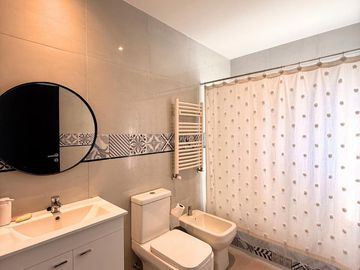 CASA 5 AMBIENTES EN VENTA, BARRIO PRIVADO MATISSE, LOS CARDALES