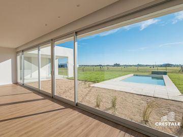 Venta casa 4 dormitorios Vida Barrio Privado