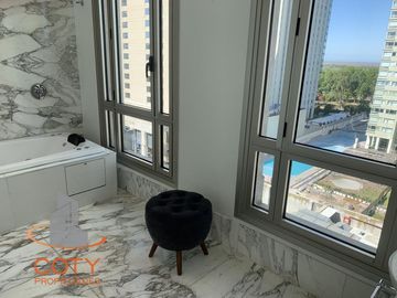 Puerto Madero - Los Molinos Faena, venta tres ambientes