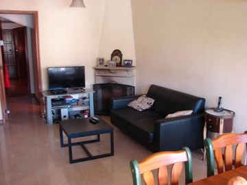 Excelente Chalet 3 dorm.*cochera* piscina