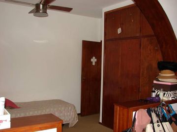 Excelente Chalet 3 dorm.*cochera* piscina