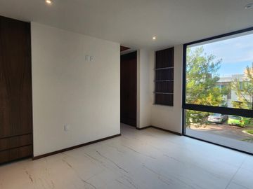 Casa en Venta en Altozano Fraccionamiento privado