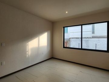 Casa en Venta en Altozano Fraccionamiento privado