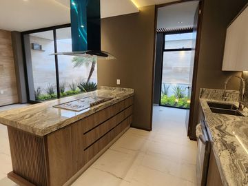 Casa en Venta en Altozano Fraccionamiento privado