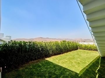 Penthouse en Venta en Vedana Residencial de 3 niveles con elevador privado