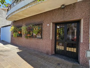 VENTA 2 AMB IDEAL 1ER VIVIENDA ZONA V URQUIZA