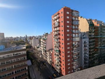 Departamento venta 1 ambiente San Cristobal balcon