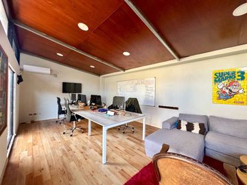 VENTA CASA ESTUDIO LOFT PILETA MARTINEZ COCHERAS