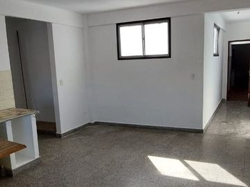 VENTA DE GALPÓN CON 5 DEPTOS DOCK SUD AVELLANEDA