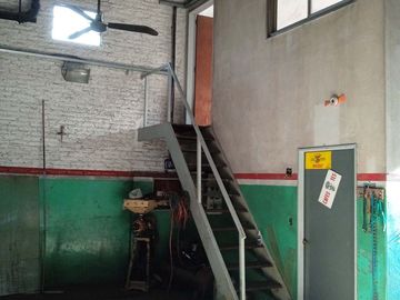 VENTA DE GALPÓN CON 5 DEPTOS DOCK SUD AVELLANEDA