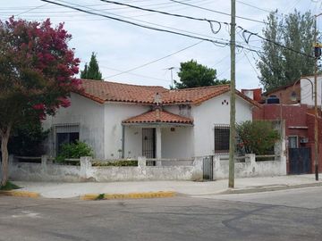 Venta casa 3 amb Pearson 101, Victoria