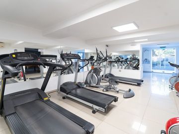 VENTA DEPTO PB 3 DORMI 2 COCHERA CASONAS DEL CERRO