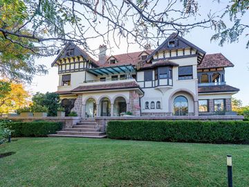 VENTA DEPTO PB 3 DORMI 2 COCHERA CASONAS DEL CERRO