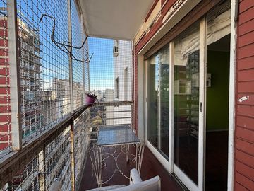 Venta Depto 4 Amb Cochera Frente Balcón Balvanera