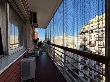 Venta Depto 4 Amb Cochera Frente Balcón Balvanera