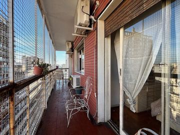 Venta Depto 4 Amb Cochera Frente Balcón Balvanera