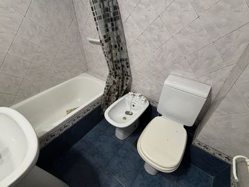 Venta Depto 4 Amb Cochera Frente Balcón Balvanera