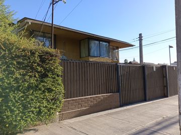 CASA EN VENTA ESQUINA BLANCA, MAIPÚ