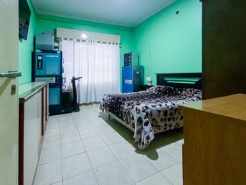 Chalet Pintoresco Av.Principal Z/Comercial Quilmes