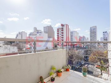 Depto 3 amb. c/Balcón/Terraza/Apto Prof/Flores N.