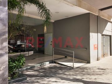 Depto 3 amb. c/Balcón/Terraza/Apto Prof/Flores N.