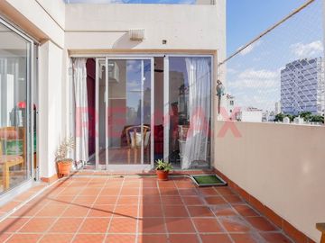 Depto 3 amb. c/Balcón/Terraza/Apto Prof/Flores N.