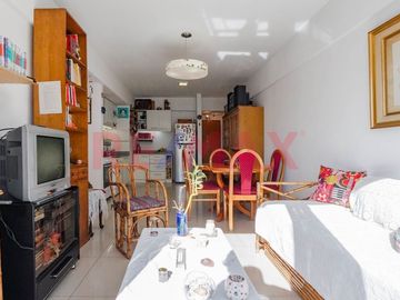 Depto 3 amb. c/Balcón/Terraza/Apto Prof/Flores N.