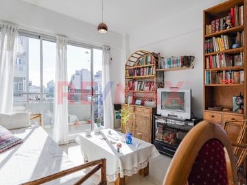 Depto 3 amb. c/Balcón/Terraza/Apto Prof/Flores N.