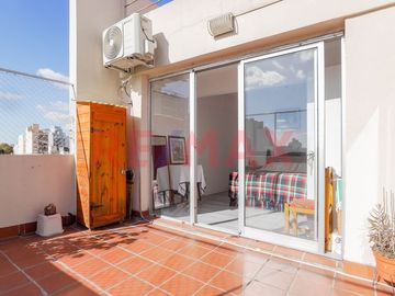 Depto 3 amb. c/Balcón/Terraza/Apto Prof/Flores N.