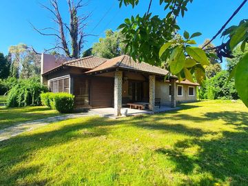 VENTA LOTE  B° Los Jazmines, Del Viso