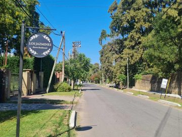 VENTA LOTE  B° Los Jazmines, Del Viso