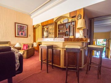 VENTA CASA 6 AMBIENTES CON COCHERA EN VILLA DEVOTO