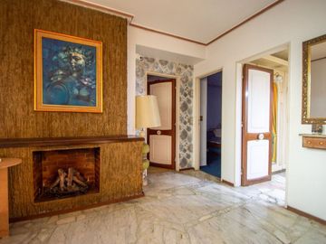 VENTA CASA 6 AMBIENTES CON COCHERA EN VILLA DEVOTO