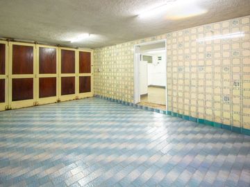 VENTA CASA 6 AMBIENTES CON COCHERA EN VILLA DEVOTO