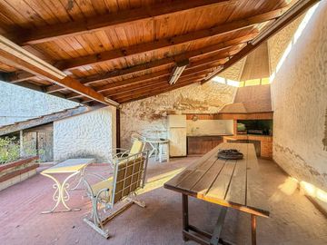 VENTA CASA 6 AMBIENTES CON COCHERA EN VILLA DEVOTO