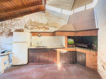 VENTA CASA 6 AMBIENTES CON COCHERA EN VILLA DEVOTO