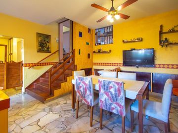 VENTA CASA 6 AMBIENTES CON COCHERA EN VILLA DEVOTO