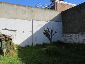 VENTA CASA 3 AMBIENTES CASTELAR NORTE