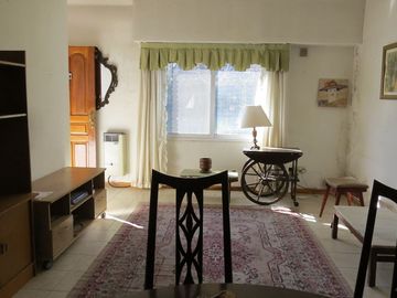 VENTA CASA 3 AMBIENTES CASTELAR NORTE