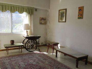 VENTA CASA 3 AMBIENTES CASTELAR NORTE