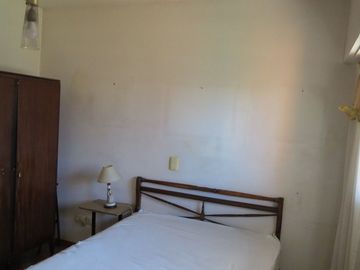 VENTA CASA 3 AMBIENTES CASTELAR NORTE