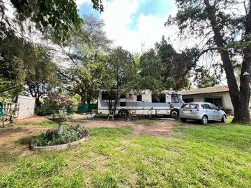 CASA QUINTA EN VENTA SOBRE AVENIDA EN MORENO